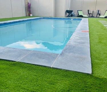 Cape Town Apartment | Sixth Avenue Residence Halaal Accommodation Cape Town