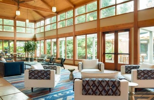 Stevenson House | Skamania Lodge! Onsite Pool, Golf, Spa, Hot Tubs!
