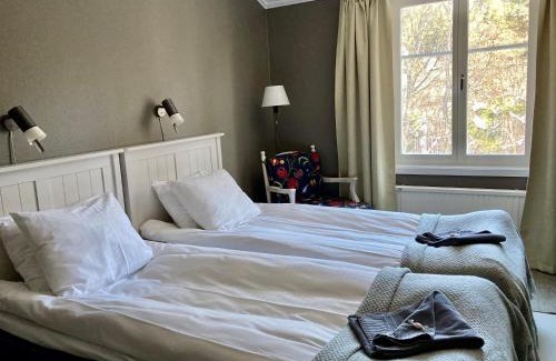 Varmdo Hotel | Skeviks Gård