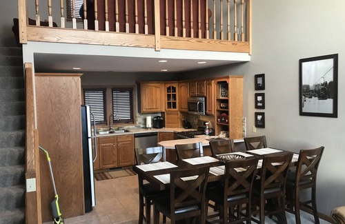 Clymer Condo | Ski and Golf Retreat by Hole 8