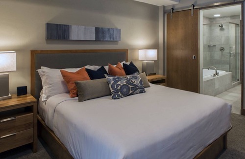 Breckenridge Resort | Ski In/Out! Easy Access-1 Bedroom Breckenridge Master-1.5 Baths-Sleeps 4