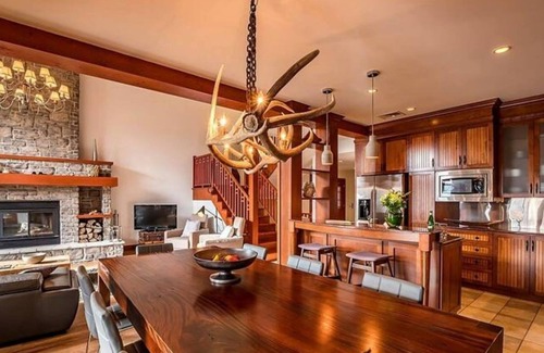 Mont-Tremblant Villa | Ski-in/out Villa in Mont-Tremblant