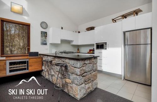 Thredbo Ski Chalet | Ski In Ski Out 14