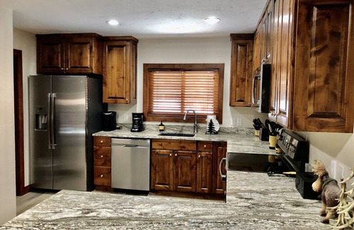 Peak 9 House | Ski In/Ski Out Peak 9 Townhouse; Newly Remodeled Sleeps 8
