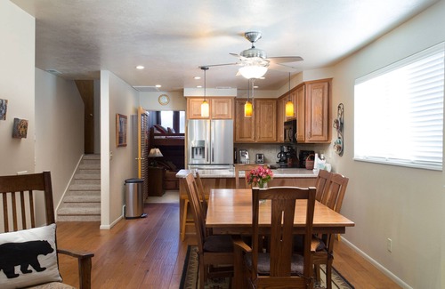 Park City House | Ski the Canyons Village! Majestic Mountain Views! Free door-to-ski shuttle!