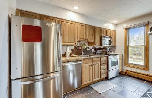 Breckenridge House | Skiwatch 214