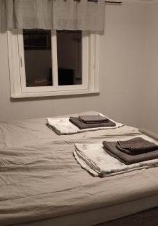 Morlunda Bed & Breakfast | Skräpplinge Gård Bed and Breakfast