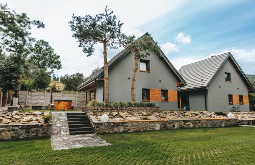 Boleslawow House | Skrzaci zakątek - domek z prywatną balią z jacuzzi