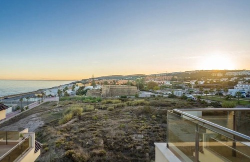 Castillo de Sabinillas Apartment | Sky-High Luxury: Panoramic Sea Views & Expansive Terraces in this La Duquesa Penthouse