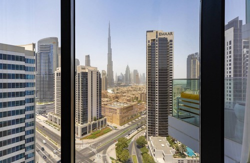 Downtown Dubai Apartment | Sky-High Panoramic Apt w/Iconic Burj Khalifa Vws