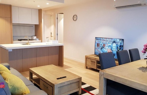 Box Hill Apartment | sky home