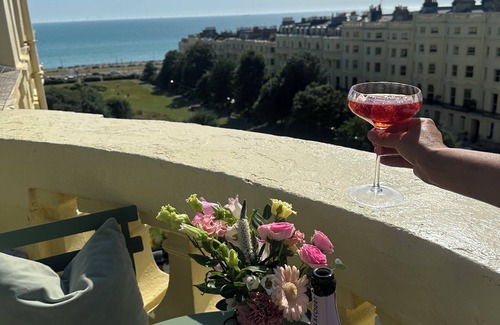 Brighton Apartment | Sky View Apartment with the best view in Brighton by MyHolidayLet