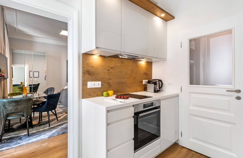 Landstrasse Apartment | SKY9 Apartments District 3