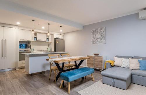 Brisbane Central Business District Apartment | Skyline Escape - Heart of City with Resort Amenities