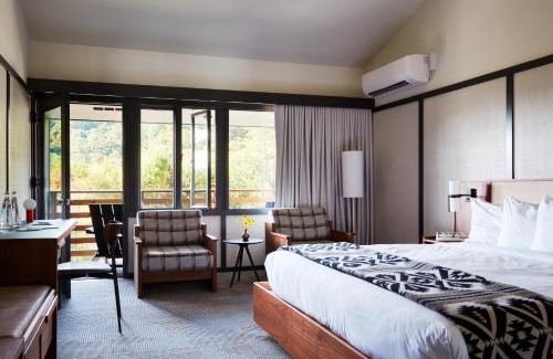 Highlands Hotel | Skyline Lodge