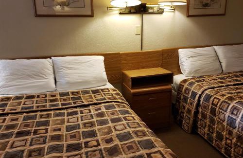 Swift Current Hotel | SkyView Swift Current