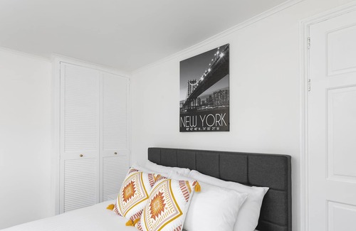 East Finchley House | Skyvillion - Cozy 2 Bed Cottage in East Finchley