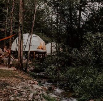 Cosby House | Slate Crossing Creekside Dome