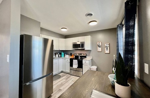 Trenton Apartment | Sleek remodeled Design 2 Bed Trenton, OH Apartment