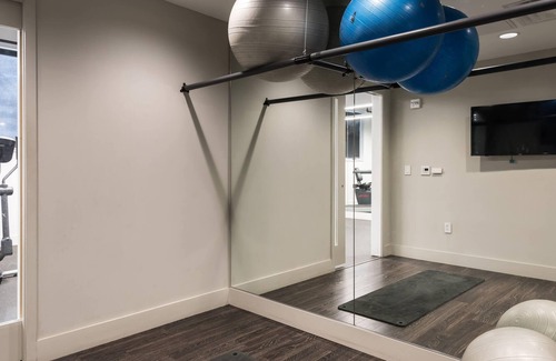 Central West End Apartment | Sleek Studio w/ Scenic Rooftop Deck