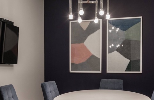 Central West End Apartment | Sleek Studio w/ Scenic Rooftop Deck