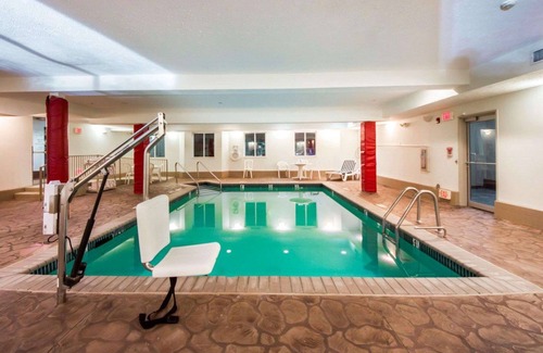 Edmond Hotel | Sleep Inn & Suites Edmond near University