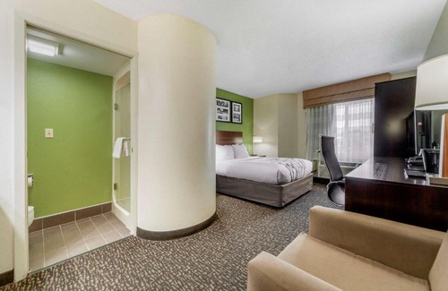 East Omaha Hotel | Sleep Inn & Suites Omaha Airport