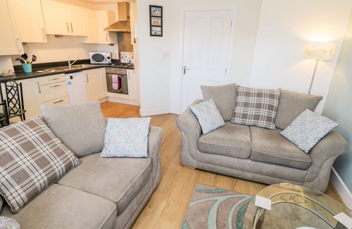 Whitby Cottage | SLEEPERS, pet friendly, country holiday cottage in Whitby