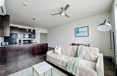 North Little Rock Apartment | Sleepover: Alluring 1BD/1BA + Gym - Little Rock