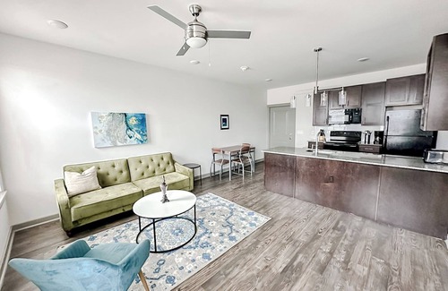 North Little Rock Apartment | Sleepover: Plush 1BD/1BA + Gym - Little Rock