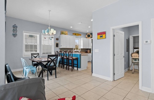 Seagrass House | Sleeps 15 | Pool | Gulf & Bay Views | Beach Access