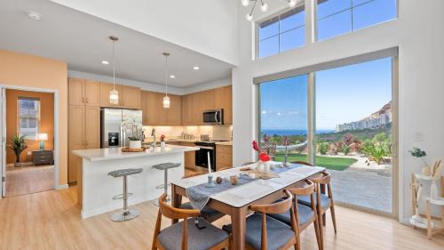 Makaha Valley House | Sleeps 16 2 Homes Ocean Views Shared Pool Gym Near the Beach AvantStay