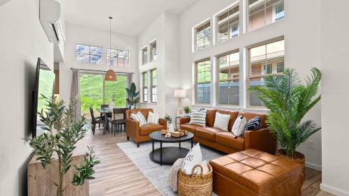 Makaha Valley House | Sleeps 16 2 Homes Ocean Views Shared Pool Gym Near the Beach AvantStay