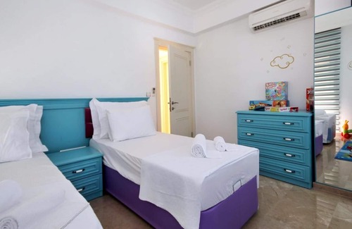 Lara Villa | Sleeps 6, Centrally Located Villa with Private Pool - AWZ 243