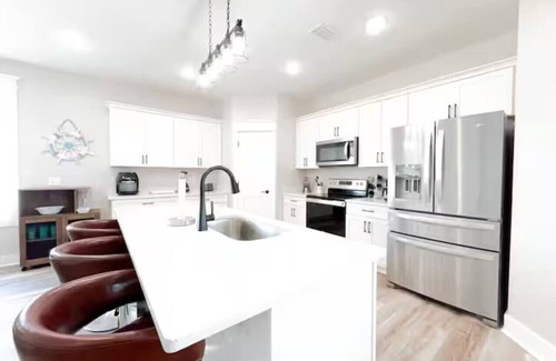 Mexico Beach House | Sleeps 8 · Golf Cart · Pool Table · Coastal Stay