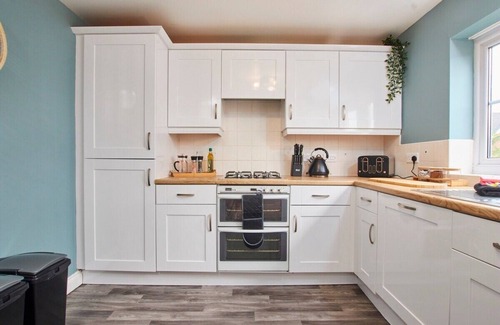 Nantwich House | Sleeps14 | FAB BIG House in Nantwich by PureStay