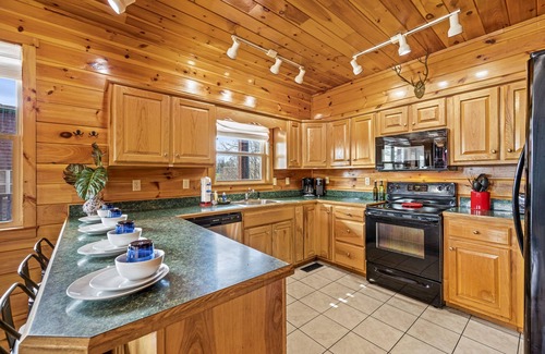Sevierville Cabin | Slide into Fun! Families Love Mountain Lake Lodge!