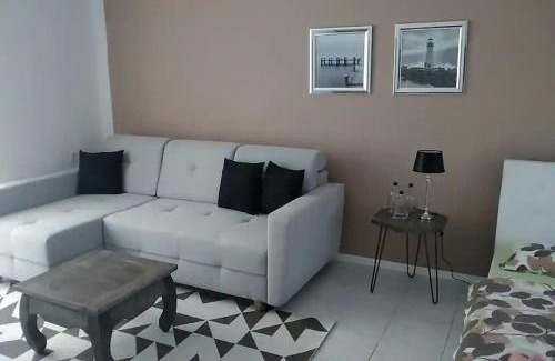 Oslany Apartment | Slnečný apartmánový dom Oslany