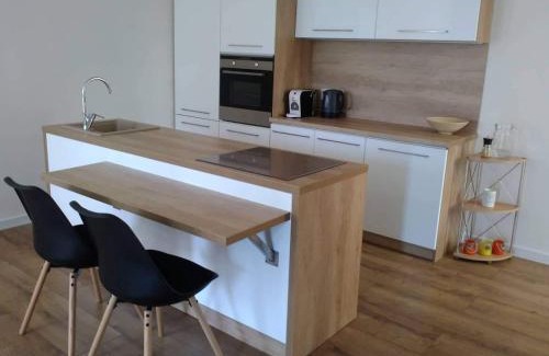 Oslany Apartment | Slnečný apartmánový dom Oslany