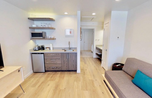 Moab Apartment | Slot Canyon #B | 1 Bed, 1 Bath