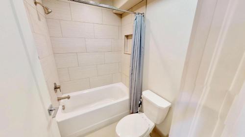 Moab House | Slot Canyon #B