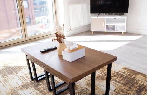 Slough Apartment | Slough Central Flat Free Parking