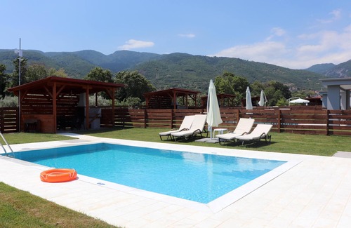 Skotina House | Small beautifully located resort with private pools.