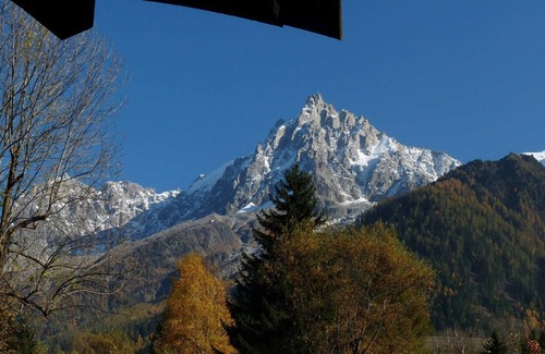 Chamonix City Centre Ski Chalet | Small Chalet (Typically Montagnard) in a quiet location with large garden at Les Bossons