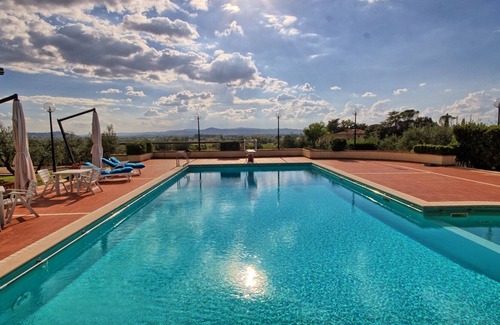 Arezzo House | Small charming Tuscany holiday home for 4 people