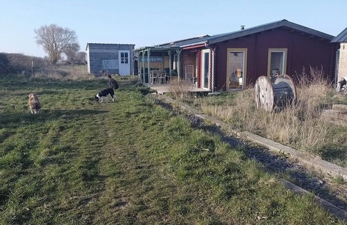 Saint-Valery-sur-Somme Ski Chalet | Small cottage in the Baie de Somme
