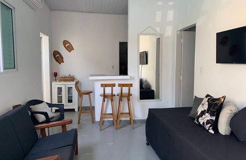 Jardim Itagua House | Small house in Itaguá, with swimming pool and air conditioning, sleeps up to 6 people