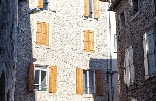 Anatole France Apartment | Small studio Presbytery in the Church