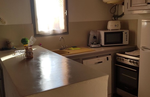 Porto-Vecchio Villa | Small villa in calm and closed wooded park 700 m from the beach of St Cyprien