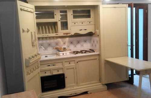 Santa Reparata Villa | Small villa overlooking the bay